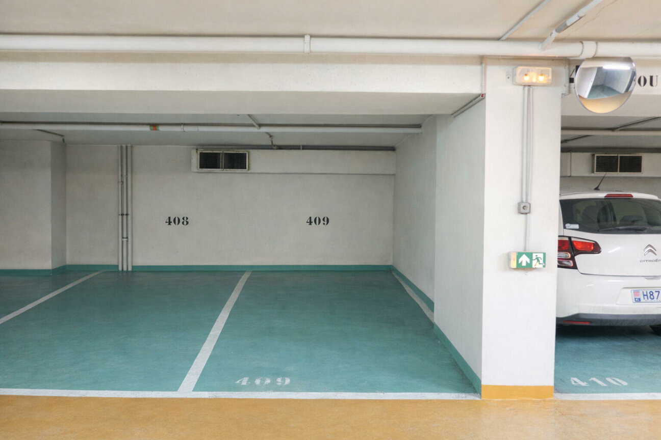 HERAKELIA - PARKING FOR SALE - 1/2