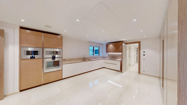 BAYHOUSE - APPARTEMENT DE 7 PIÈCES À UN ÉTAGE ÉLEVÉ À VENDRE - 4/6