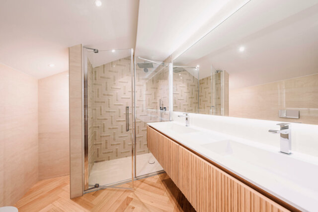 CONDAMINE – DERNIER ÉTAGE 3/4 PIÈCES – ENTIÈREMENT RÉNOVÉ - 8/21