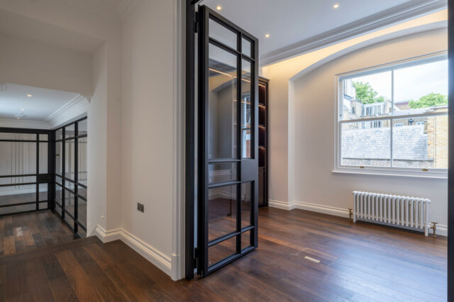 6 Charles Street, Mayfair – Appartamento Duplex con 3 Camere da Letto, Secondo e Terzo Piano - 4/13