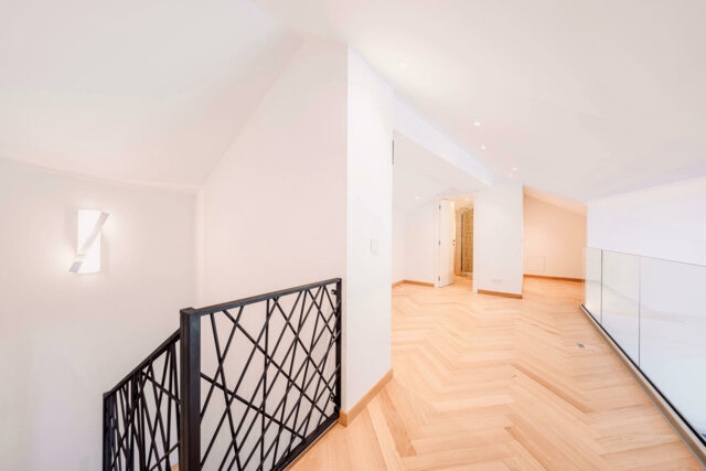 CONDAMINE – DERNIER ÉTAGE 3/4 PIÈCES – ENTIÈREMENT RÉNOVÉ - 11/21