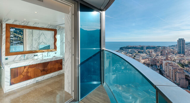 TOUR ODÉON – 5 ROOM APARTMENT ON A HIGH FLOOR FOR SALE - 5/13