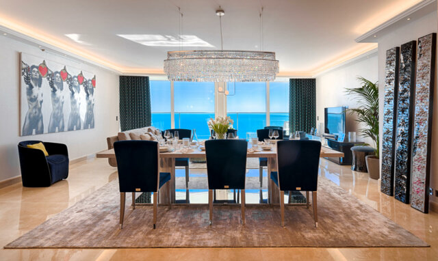 ODEON TOWER - HIGH FLOOR 4 BEDROOM APARTMENT FOR RENT - EAST - 2/13